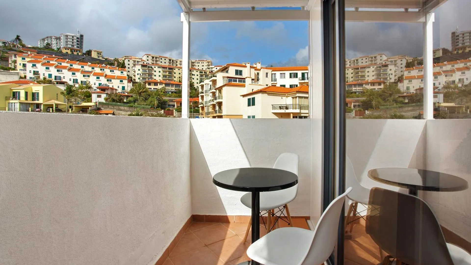 Studio Lolita Com Terraco Canico  Portugal